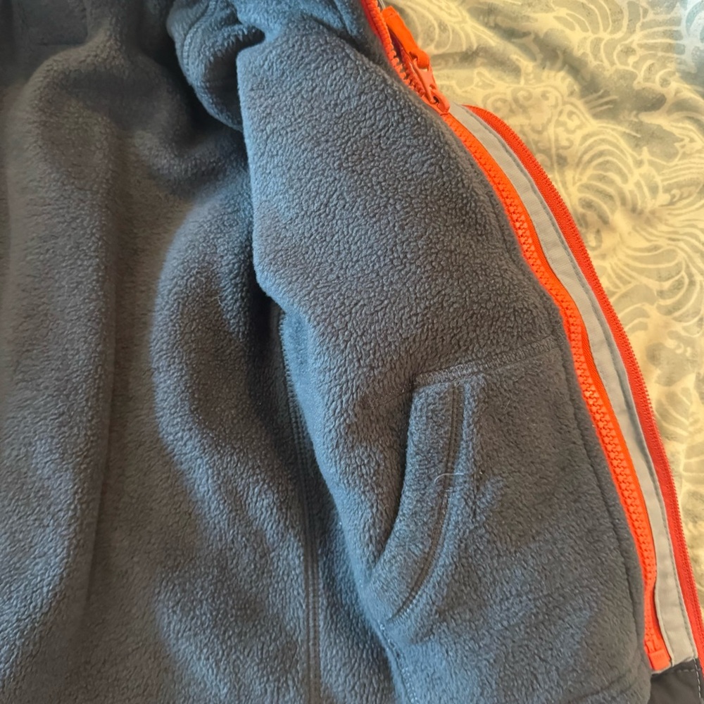 Children’s Place Toddler Boys Gray and Orange Fleece Lined Hooded Coat size 2T - Picture 3 of 6